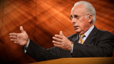 John MacArthur Net Worth